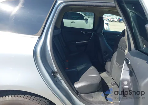 2013 Volvo Xc60 3.2 Platinum из США, поврежденный, VIN YV4952DLXD2418873